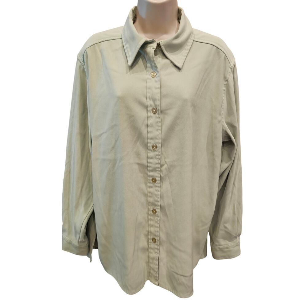 Denim & Co vintage green heavy knit light green long sleeve button up top sz M